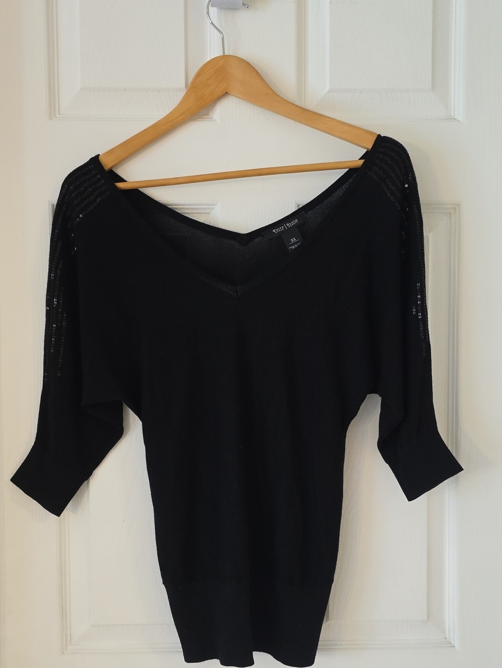 White House Black Market Black V-Neck Sweater with Sequin-Trim Dolman Sleeves XS